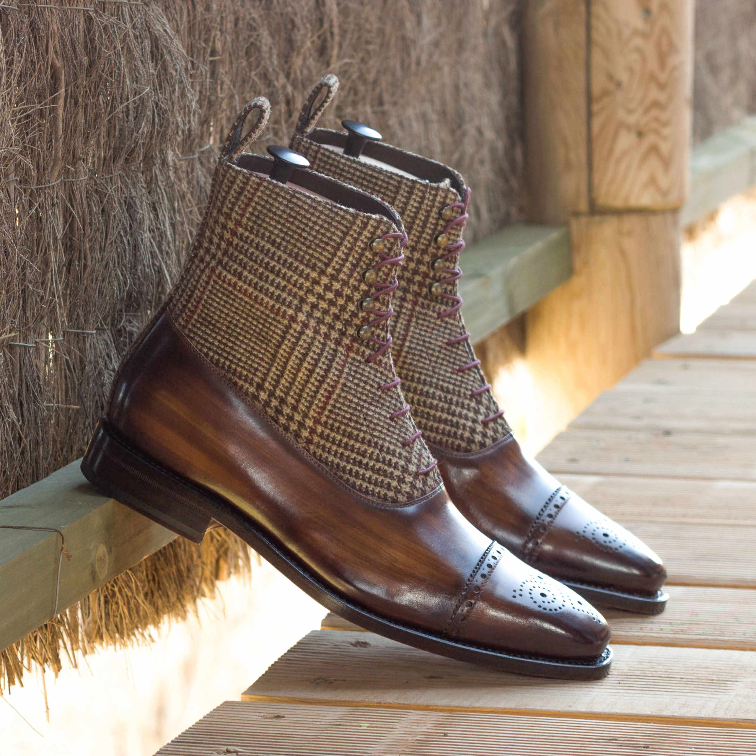 Balmoral Boot tweed sartorial, brown patina - Animas Code